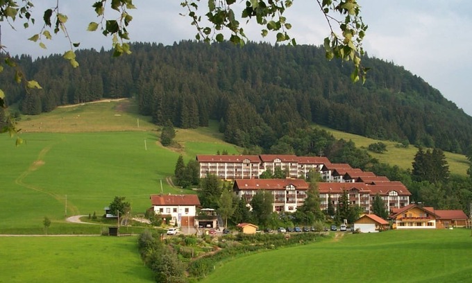 Missen-Wilhams Apartment | Holiday flat in very beautiful wander and ski area with indoor swimming pool, el