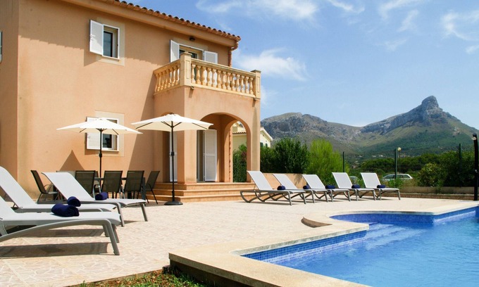 Urbanizacion S'Estanyol House | Holiday Home "Dones D'Aigua" with Sea View, Mountain View, Balcony, Terrace & Pool