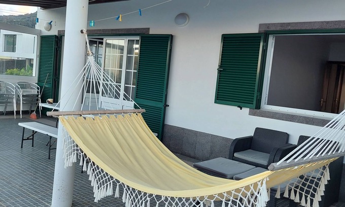 Ribeira Cha House | Holiday Home 2 Minutes from the Beach and Close to Major Tourist Attractions!
