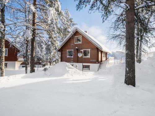 Kehys-Kainuu House | Holiday Home Alppikylä 3b paritalo by Interhome