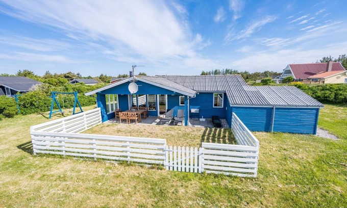 Bjerregaard House | Holiday home Bjerregård