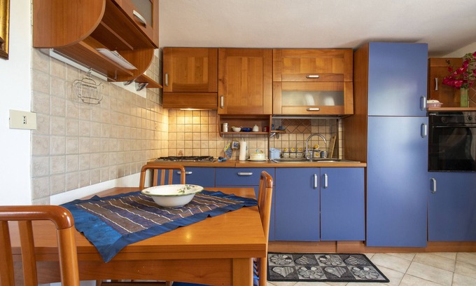 Sassari House | Holiday Home 'Casetta Brandinu' with Mountain View, Balcony & Wi-Fi