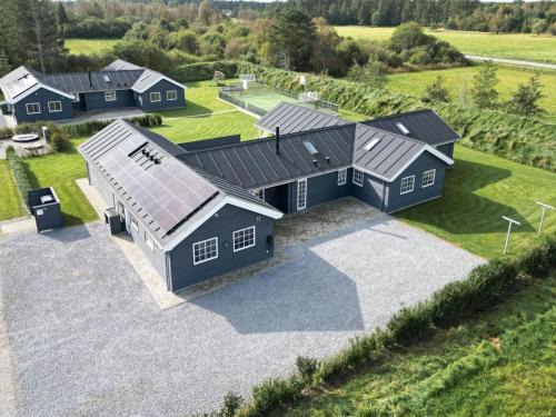 Aalbaek House | Holiday Home Damita - 350m from the sea by Interhome