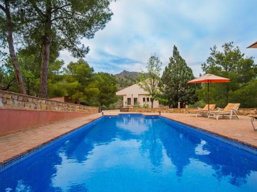 Totana House | Holiday Home De la Cruz by Interhome