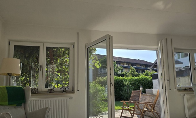 Prien am Chiemsee House | Holiday Home 'Charmantes Haus Mit Eigenem Garten' with Private Terrace, Private Garden and Wi-Fi