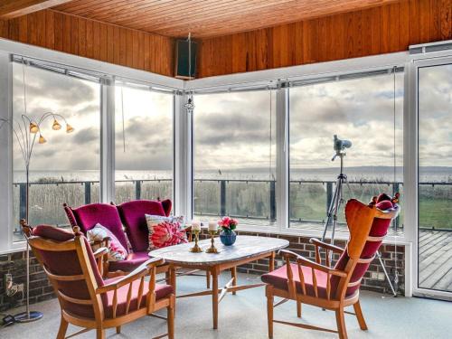 Skodshoved House | Holiday Home Dzavid - 10m from the sea by Interhome
