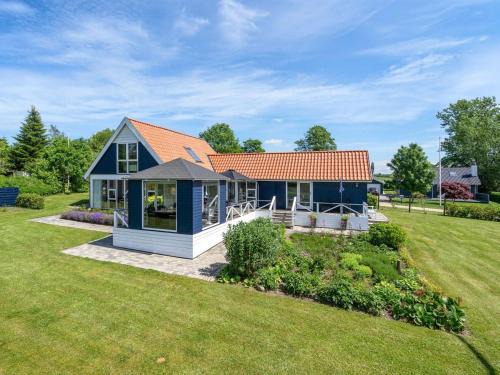 Hjarbæk House | Holiday Home Edvia - 700m to the inlet by Interhome