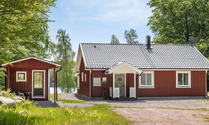 Olofstrom House | Holiday Home Erikstorp Femman by Interhome