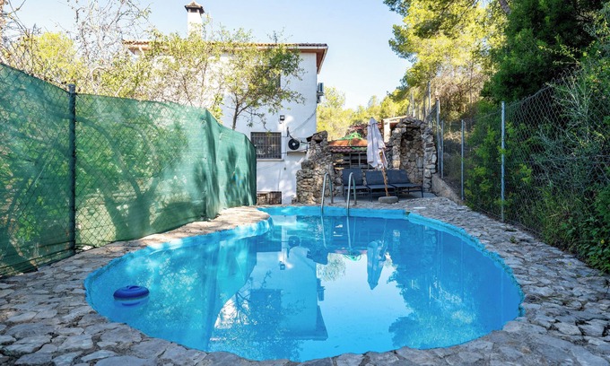 Segur de Calafell House | Holiday Home 'Casa Calafell' with Mountain View, Wi-Fi and Air Conditioning