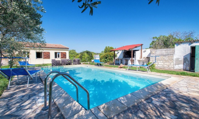 Alghero House | Holiday Home 'Gadem House' with Private Pool and Private Garden