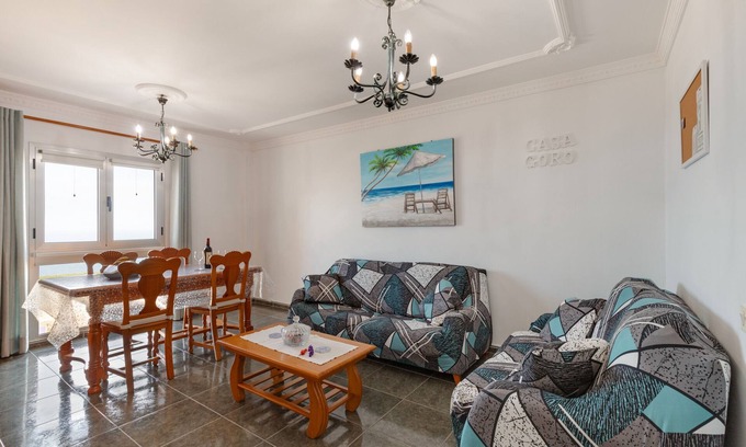Tazacorte House | Holiday Home 'Goro' with Sea View and Wi-Fi