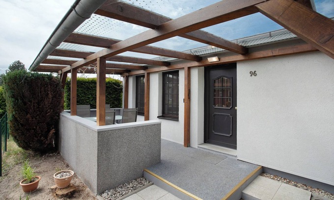 Monkebude House | Holiday Home 'Haffmöwe 96' with Private Terrace and Private Garden