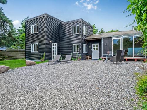 Bøtø By House | Holiday Home Henkil - 175m from the sea by Interhome