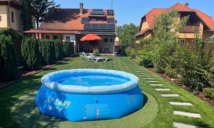 Balatonmariafurdo House | Holiday home in the center, just 400 m from the beach