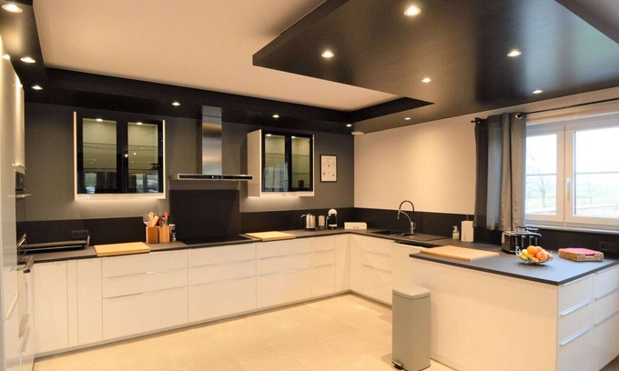 Beauraing House | Holiday home in Beauraing with fenced garden