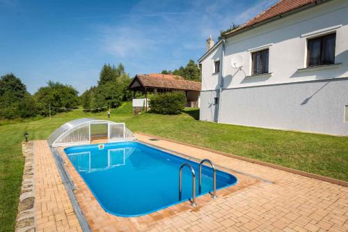 Bezdekov House | Holiday home in Bezdekov - Chotebor 1393