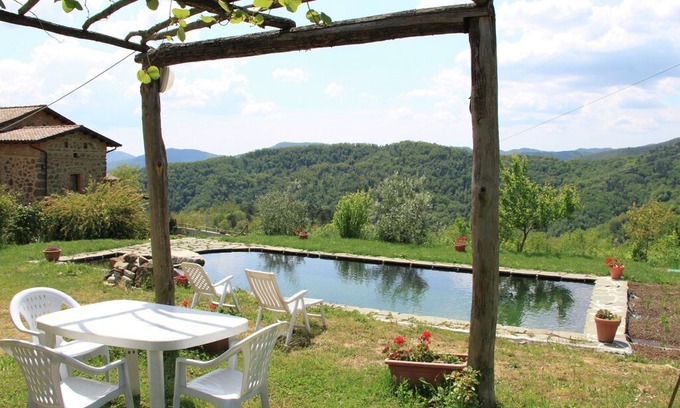Mulazzo House | Holiday home in Canossa with Swimming Pool, Garden, Barbecue