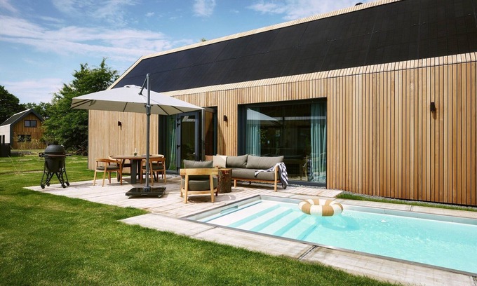 Hengelo House | Holiday Home in Netherlands with Private Pool