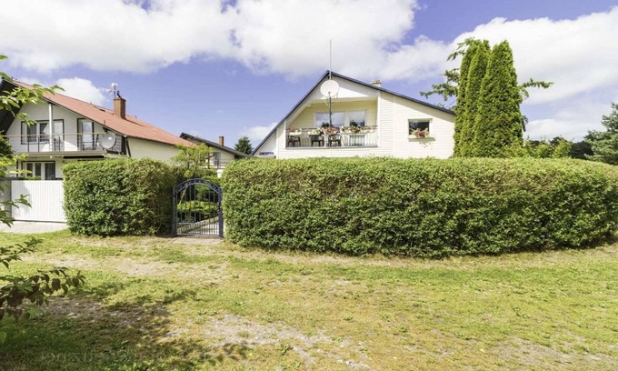 Rowy House | Holiday Home in Rowy near Sandy Beach
