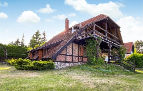 Blanki House | Holiday Home Lidzbark Warminski Haus Am See Klebowo