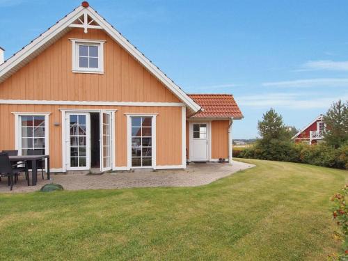 Middelfart House | Holiday Home Matleena - 200m from the sea by Interhome