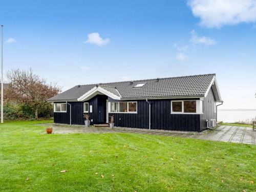 Ronbjerg House | Holiday Home Næwe - 10m to the inlet by Interhome