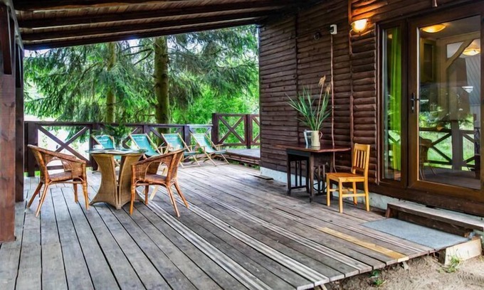 Lekowo House | Holiday home right on the lake with private jetty