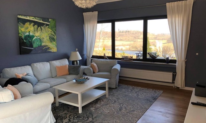 Schalkenmehren House | Holiday home Schöner Maarblick - 4-bed holiday home, shower/toilet, 2 bedrooms