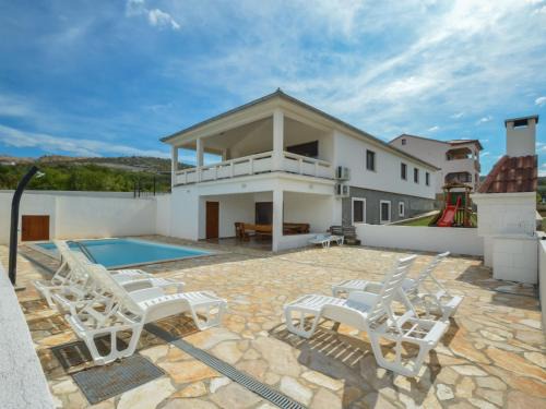 Rovanjska House | Holiday Home Velebit by Interhome