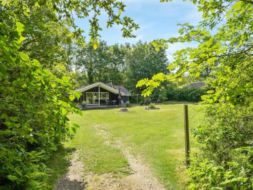 Skygge House | Holiday Home Yngve - 56-5km from the sea by Interhome