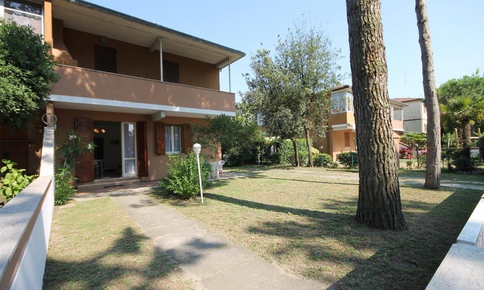 Lido delle Nazioni House | Holiday house Lido delle Nazioni for 1 - 6 persons with 2 bedrooms - Row house