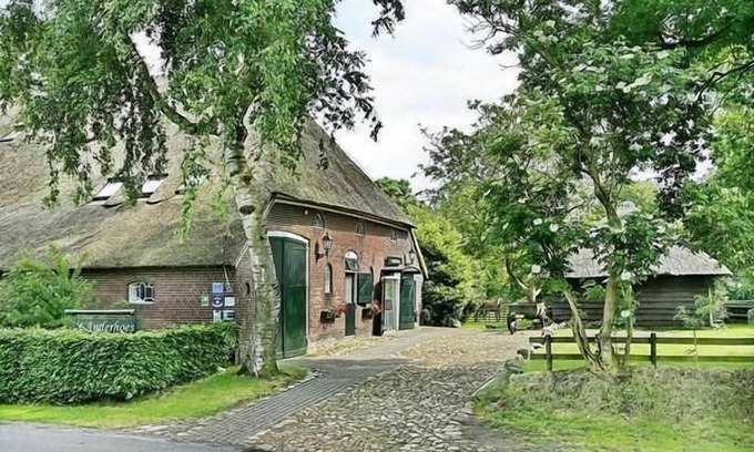 Anderen House | Holiday house Anderen for 10 - 32 persons with 8 bedrooms - Holiday apartment in one or multi-family