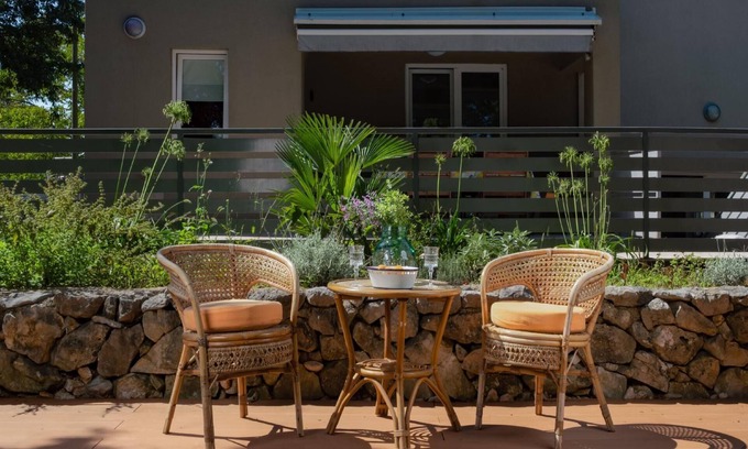 Gabonjin House | Holiday house Gabonjin for 1 - 6 persons with 3 bedrooms - Holiday home