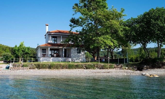 Aravissos House | Holiday house Istiaia for 1 - 6 persons with 3 bedrooms - Holiday house