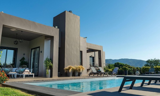 Alikianos House | Holiday house Lakki for 1 - 14 persons with 6 bedrooms - Holiday house