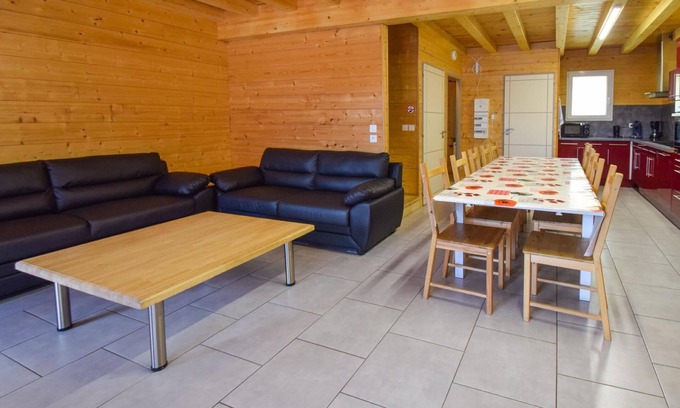Luz-Saint-Sauveur House | Holiday house Luz St Sauveur for 1 - 10 persons with 4 bedrooms - Row house