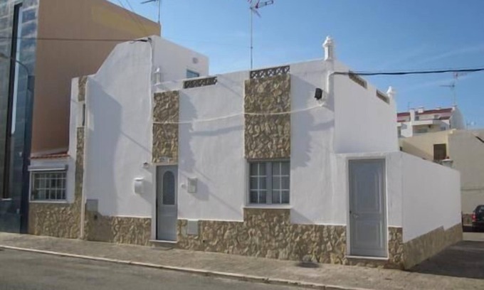 Vila Real Santo Antonio House | Holiday house Monte Gordo for 5 persons with 2 bedrooms - Holiday home