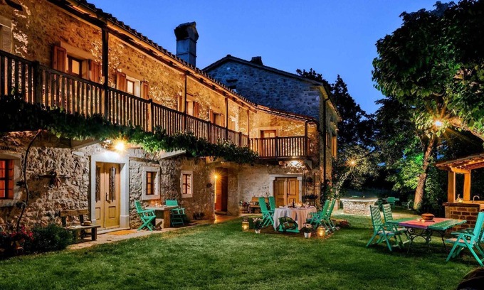 Sezana House | Holiday house Sezana for 1 - 8 persons with 4 bedrooms - Holiday apartment in one or multi-family ho