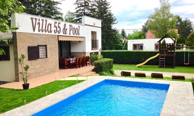 Siofok Aranypart House | Holiday house Siófok for 1 - 10 persons with 3 bedrooms - Holiday house