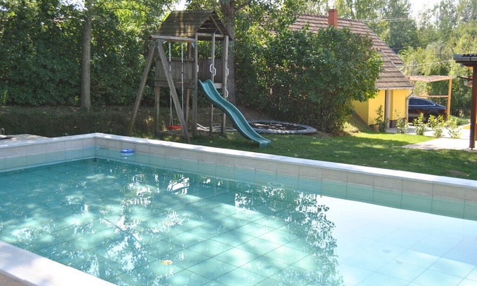 Szolosgyorok House | Holiday house Szõlõsgyörök for 1 - 7 persons with 3 bedrooms - Holiday home
