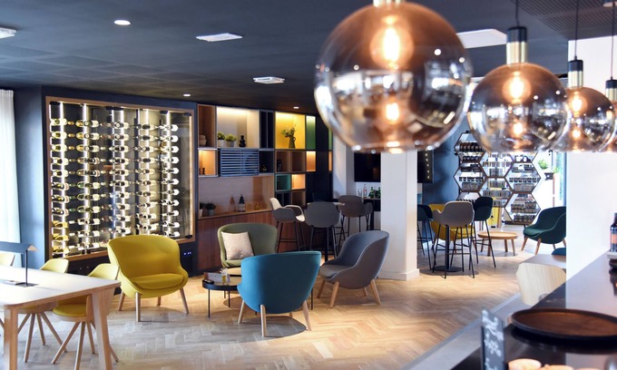 Longvic Hotel | Holiday Inn Dijon Sud Longvic by IHG
