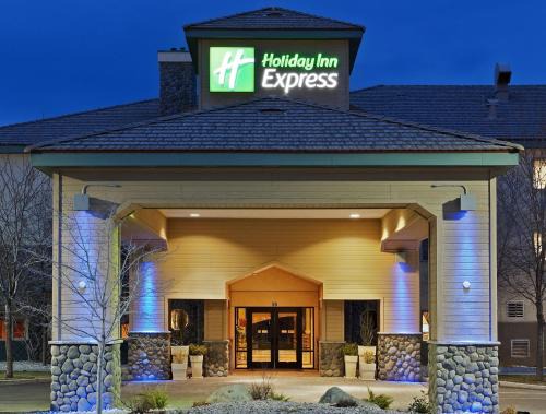 Fallon Hotel | Holiday Inn Express Fallon by IHG