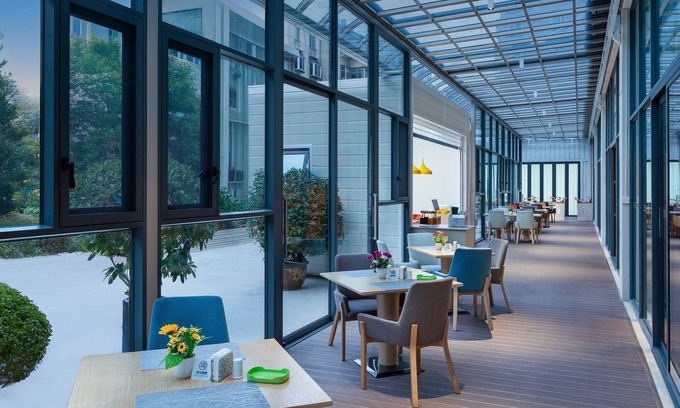 Kunming City Centre Hotel | Holiday Inn Express Kunming West by IHG