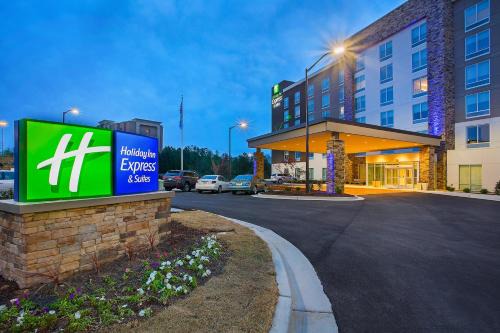 Covington Hotel | Holiday Inn Express & Suites Covington by IHG