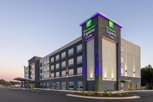 Benson Hotel | Holiday Inn Express & Suites Benson by IHG
