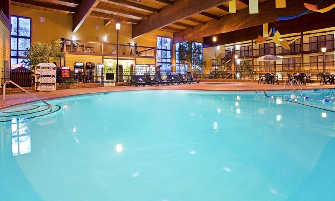 Allenton Hotel | Holiday Inn St. Louis West Six Flags by IHG
