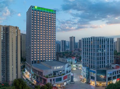 Nan An Hotel | Holiday Inn & Suites Chongqing Nanan by IHG
