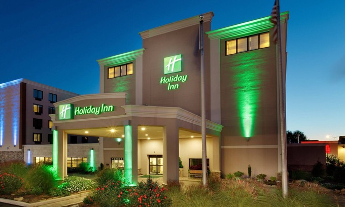 Williamsport Hotel | Holiday Inn Williamsport by IHG
