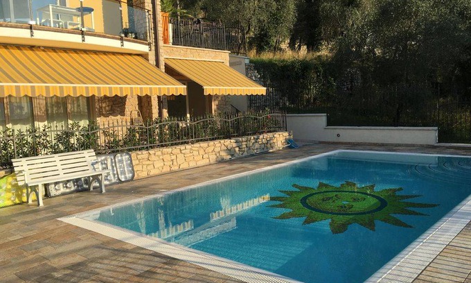 Castelletto Apartment | Holiday apartment Brenzone for 1 - 7 persons with 3 bedrooms - Holiday apartment