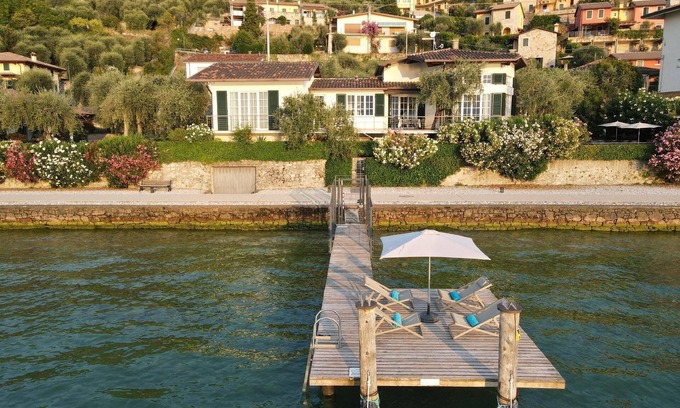 Brenzone sul Garda House | Holiday house Castelletto di Brenzone for 1 - 6 persons with 3 bedrooms - Holiday home
